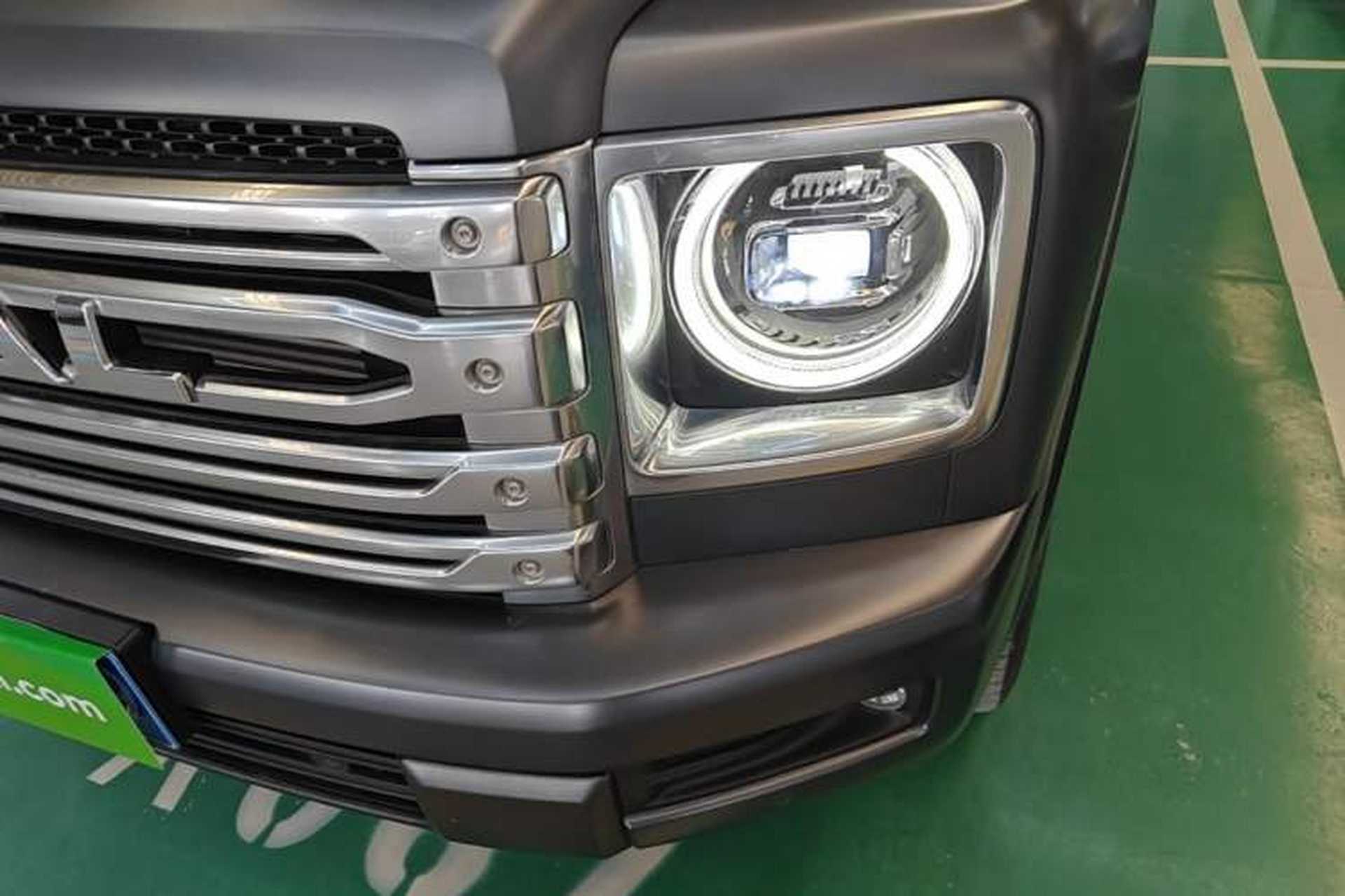 Used Haval H9 2024 2.0T Gasoline All-Wheel-Drive Extreme Edition Left Front Headlight