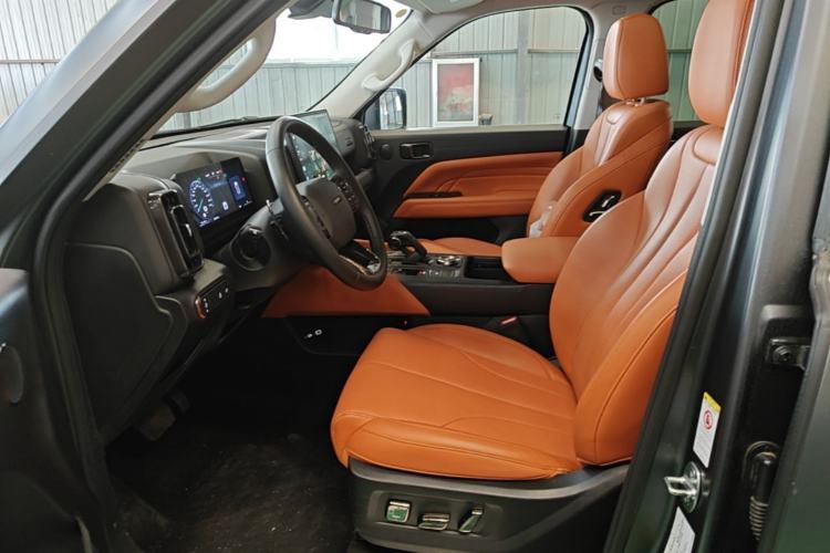 Used Haval H9 2024 2.0T Gasoline All-Wheel-Drive Extreme Edition Left Front Seat