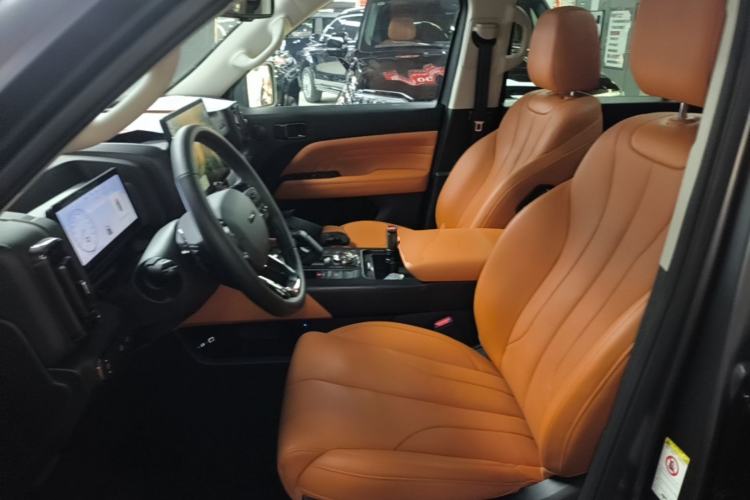 Used Haval H9 2024 2.0T Gasoline All-Wheel-Drive Extreme Edition Left Front Seat