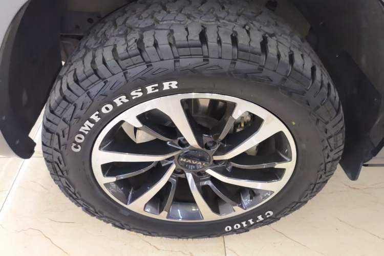 Used Haval H9 2024 2.0T Gasoline All-Wheel-Drive Extreme Edition Left Front Wheel Hub