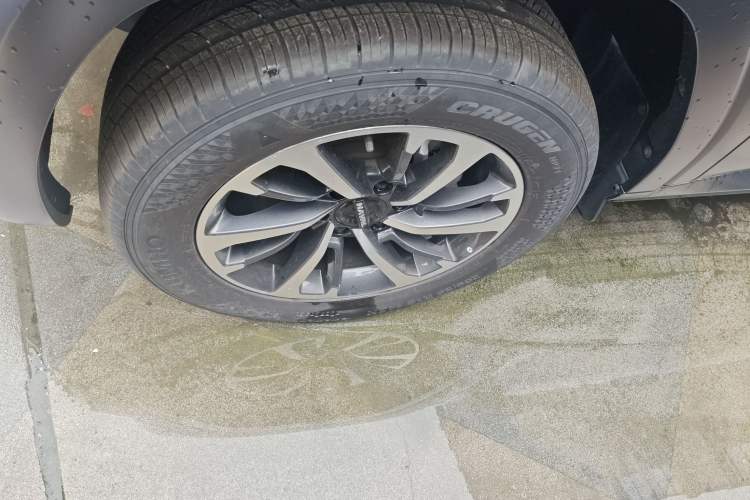 Used Haval H9 2024 2.0T Gasoline All-Wheel-Drive Extreme Edition Left Front Wheel Hub