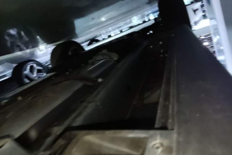 Used Haval H9 2024 2.0T Gasoline All-Wheel-Drive Extreme Edition Left Side Sill