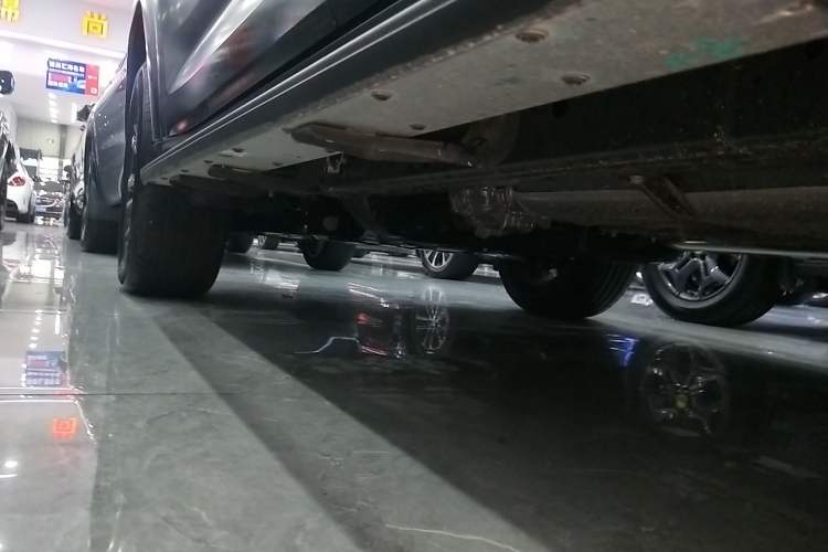 Used Haval H9 2024 2.0T Gasoline 4x4 Territory Edition Left Side Sill