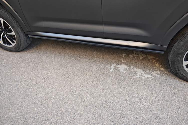 Used Haval H9 2024 2.0T Gasoline All-Wheel-Drive Extreme Edition Left Side Sill