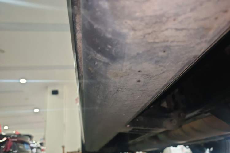 Used Haval H9 2024 2.0T Gasoline All-Wheel-Drive Extreme Edition Left Side Sill