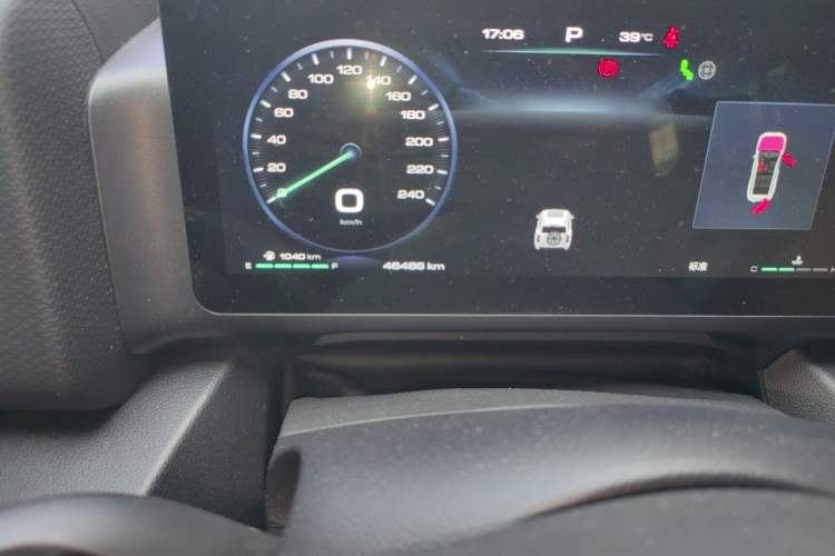 Used Haval H9 2024 2.4T Diesel 4x4 Territory Edition Odometer Close Up