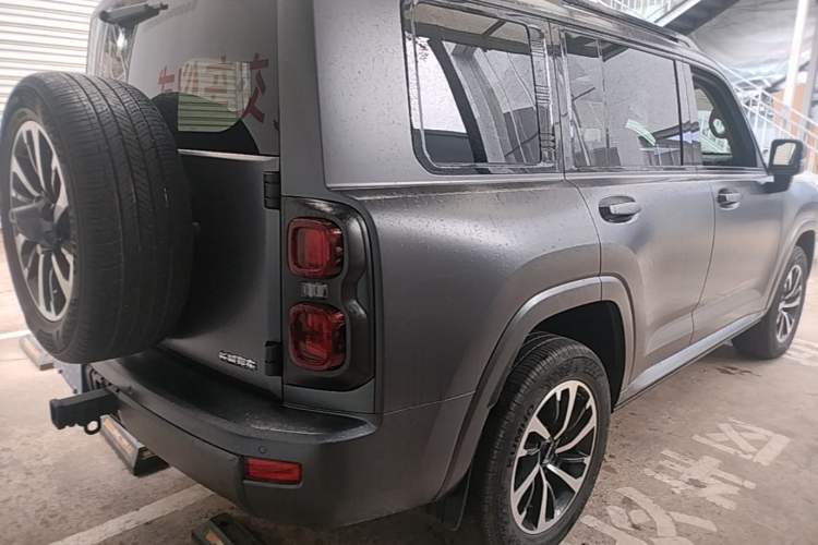 Used Haval H9 2024 2.0T Gasoline All-Wheel-Drive Extreme Edition Rear Right 45 Deg