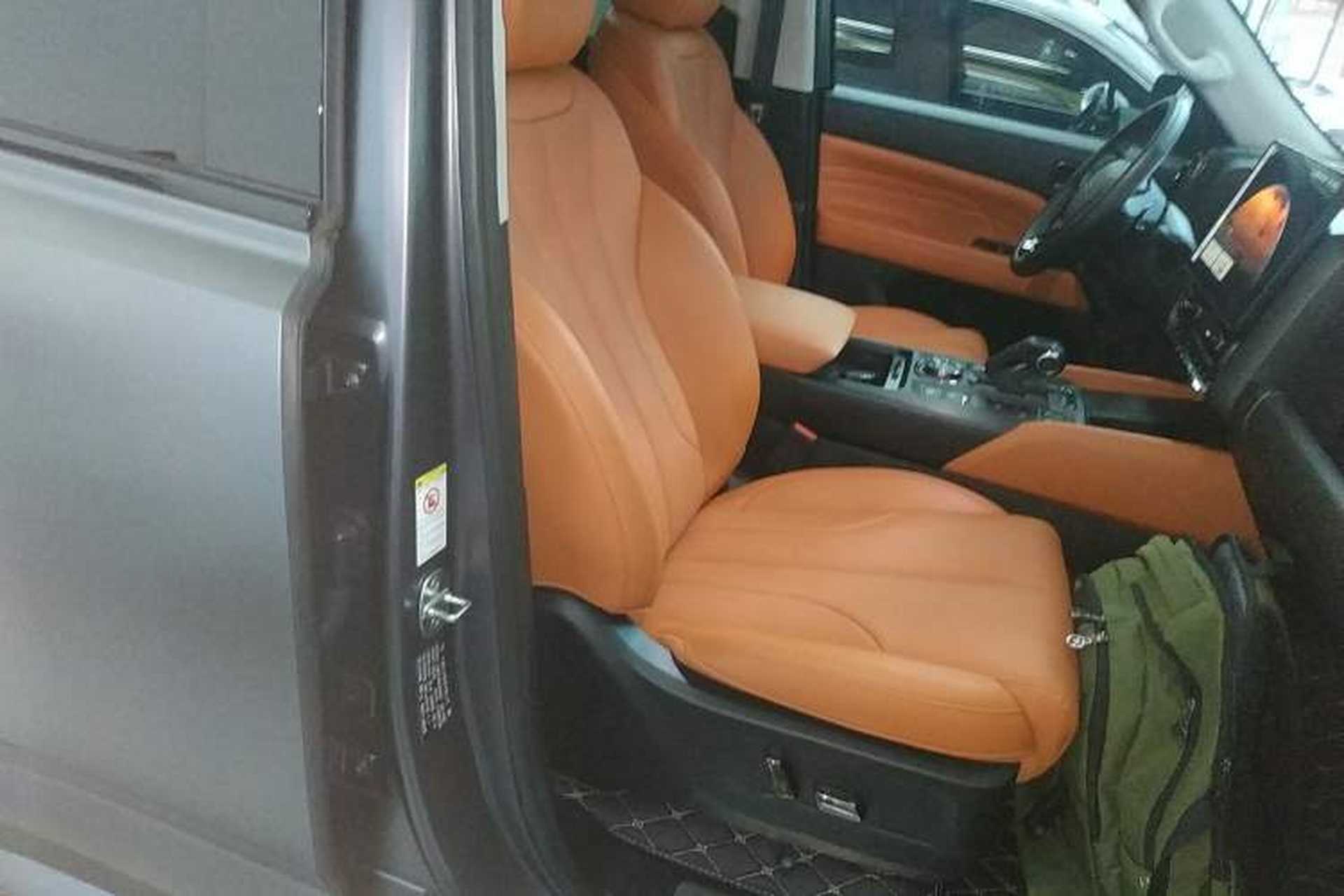 Used Haval H9 2024 2.0T Gasoline All-Wheel-Drive Extreme Edition Right Front Seat