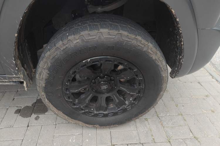 Used Haval H9 2024 2.0T Gasoline All-Wheel-Drive Extreme Edition Right Front Wheel Hub