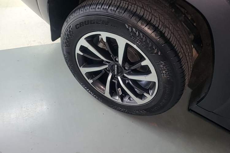 Used Haval H9 2024 2.0T Gasoline All-Wheel-Drive Extreme Edition Right Rear Wheel Hub