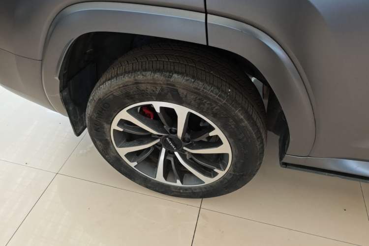 Used Haval H9 2024 2.0T Gasoline All-Wheel-Drive Extreme Edition Right Rear Wheel Hub
