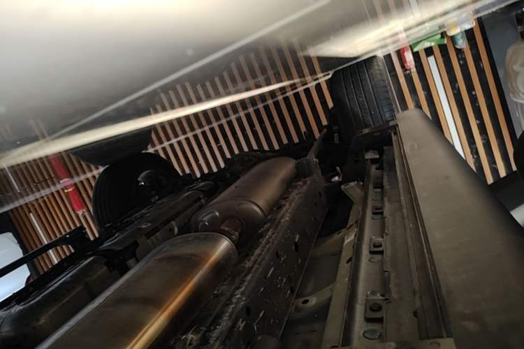 Used Haval H9 2024 2.0T Gasoline All-Wheel-Drive Extreme Edition Right Side Sill