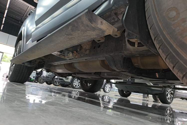 Used Haval H9 2024 2.0T Gasoline All-Wheel-Drive Extreme Edition Right Side Sill