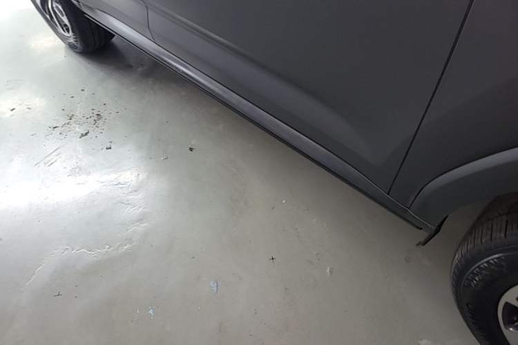 Used Haval H9 2024 2.0T Gasoline All-Wheel-Drive Extreme Edition Right Side Sill