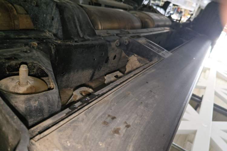 Used Haval H9 2024 2.0T Gasoline All-Wheel-Drive Extreme Edition Right Side Sill