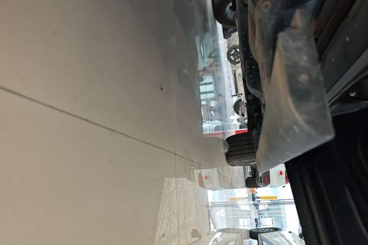 Used Haval H9 2024 2.0T Gasoline All-Wheel-Drive Extreme Edition Right Side Sill