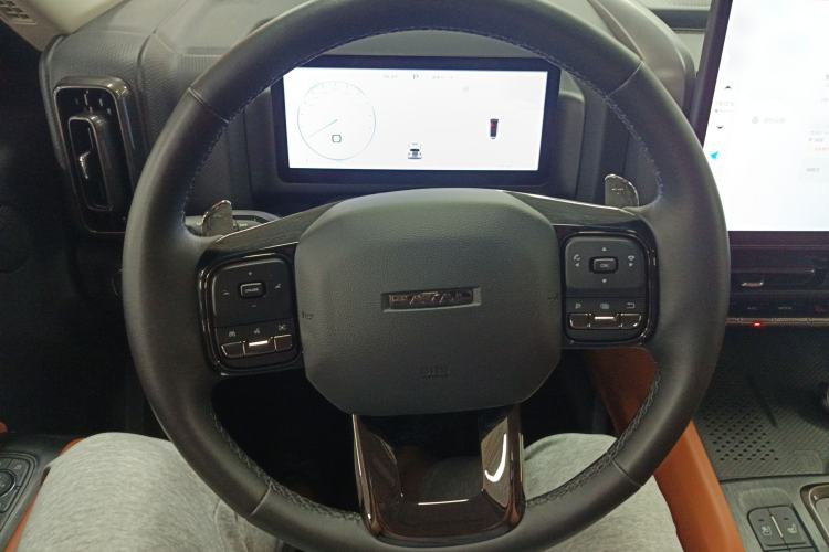 Used Haval H9 2024 2.0T Gasoline All-Wheel-Drive Extreme Edition Steering Wheel