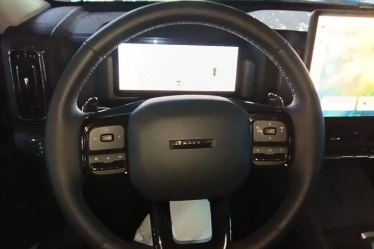 Used Haval H9 2024 2.0T Gasoline All-Wheel-Drive Extreme Edition Steering Wheel