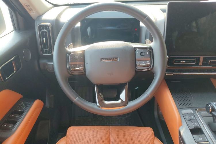 Used Haval H9 2024 2.0T Gasoline All-Wheel-Drive Extreme Edition Steering Wheel