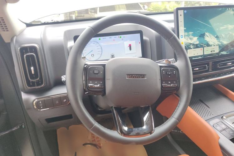 Used Haval H9 2024 2.0T Gasoline All-Wheel-Drive Extreme Edition Steering Wheel