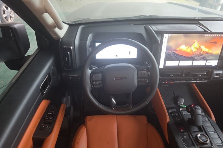 Used Haval H9 2024 2.0T Gasoline All-Wheel-Drive Extreme Edition Steering Wheel