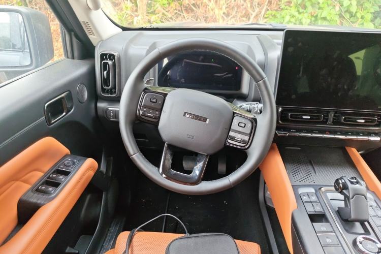 Used Haval H9 2024 2.0T Gasoline All-Wheel-Drive Extreme Edition Steering Wheel