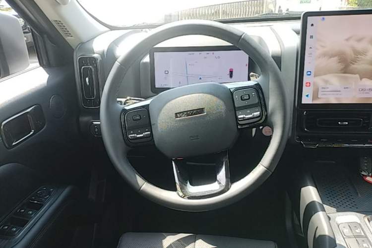 Used Haval H9 2024 2.0T Gasoline All-Wheel-Drive Extreme Edition Steering Wheel