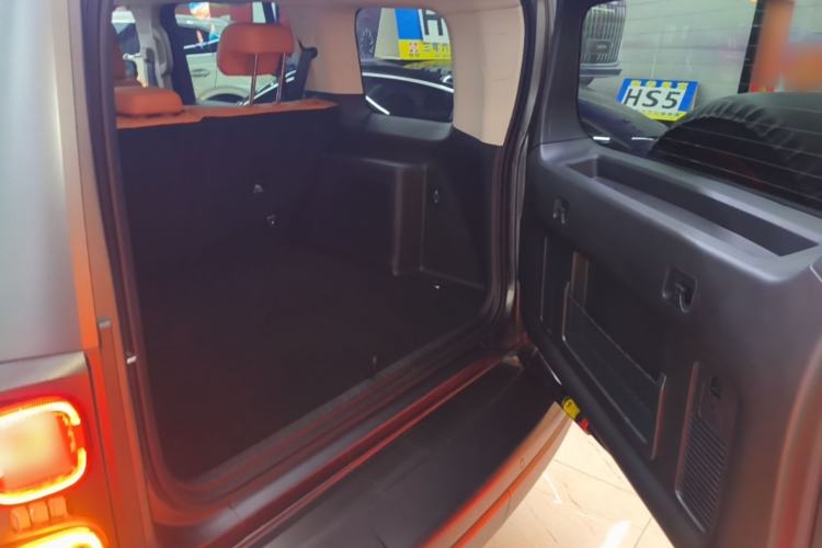 Used Haval H9 2024 2.0T Gasoline All-Wheel-Drive Extreme Edition Trunk