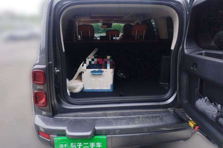 Used Haval H9 2024 2.0T Gasoline All-Wheel-Drive Extreme Edition Trunk