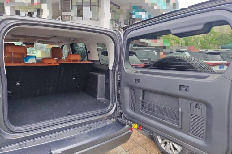 Used Haval H9 2024 2.0T Gasoline All-Wheel-Drive Extreme Edition Trunk