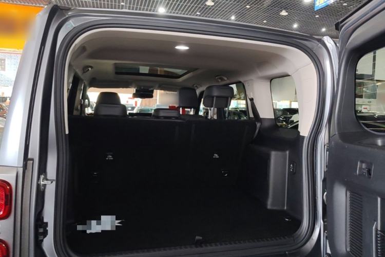Used Haval H9 2024 2.0T Gasoline All-Wheel-Drive Extreme Edition Trunk