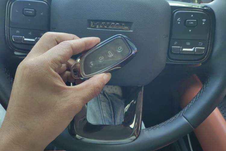 Used Haval H9 2024 2.4T Diesel 4x4 Territory Edition Vehicle Key