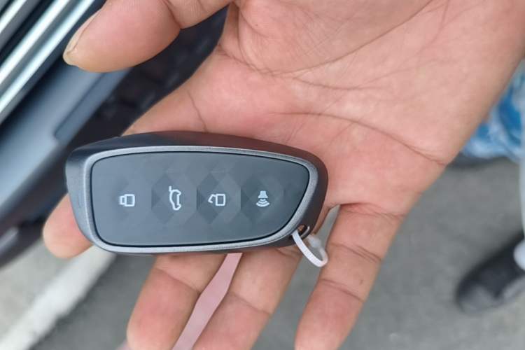 Used Haval H9 2024 2.0T Gasoline All-Wheel-Drive Extreme Edition Vehicle Key