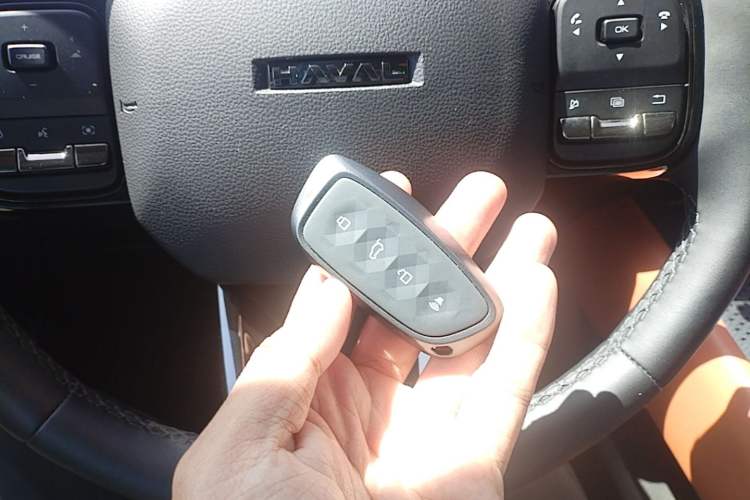 Used Haval H9 2024 2.0T Gasoline All-Wheel-Drive Extreme Edition Vehicle Key