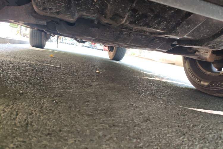 Used Haval H9 2024 2.0T Gasoline Four-Wheel Drive Explore Edition Chassis Front