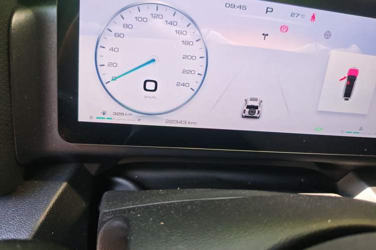 Used Haval H9 2024 2.0T Gasoline Four-Wheel Drive Explore Edition Odometer Close Up