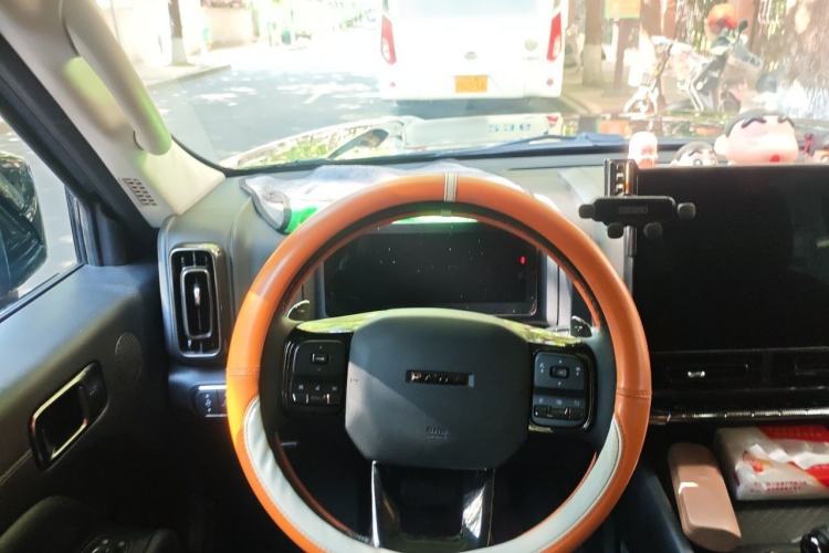 Used Haval H9 2024 2.0T Gasoline Four-Wheel Drive Explore Edition Steering Wheel