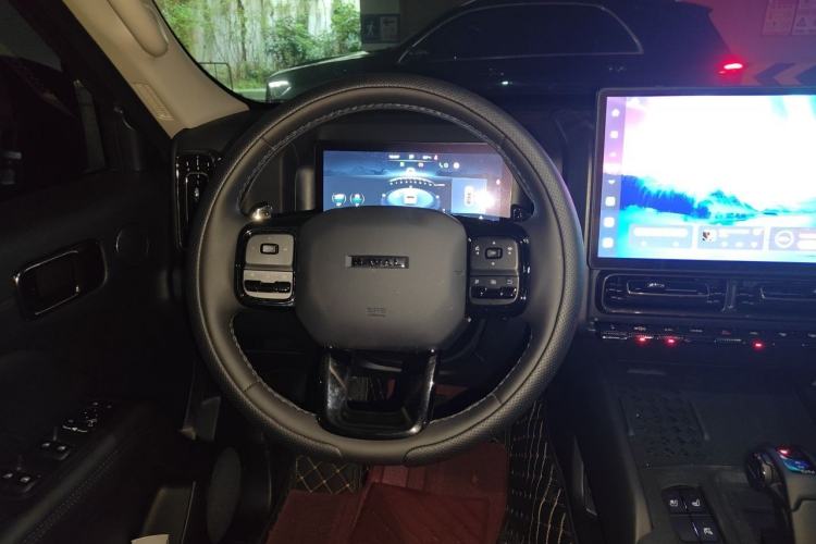 Used Haval H9 2024 2.0T Gasoline All-Wheel-Drive Extreme Edition Steering Wheel