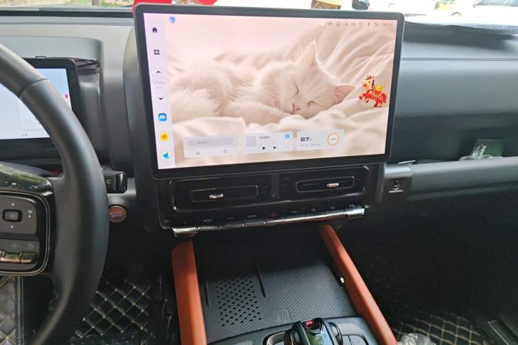 Used Haval H9 2024 2.4T Diesel 4x4 Extreme Edition Audio And AC Panel