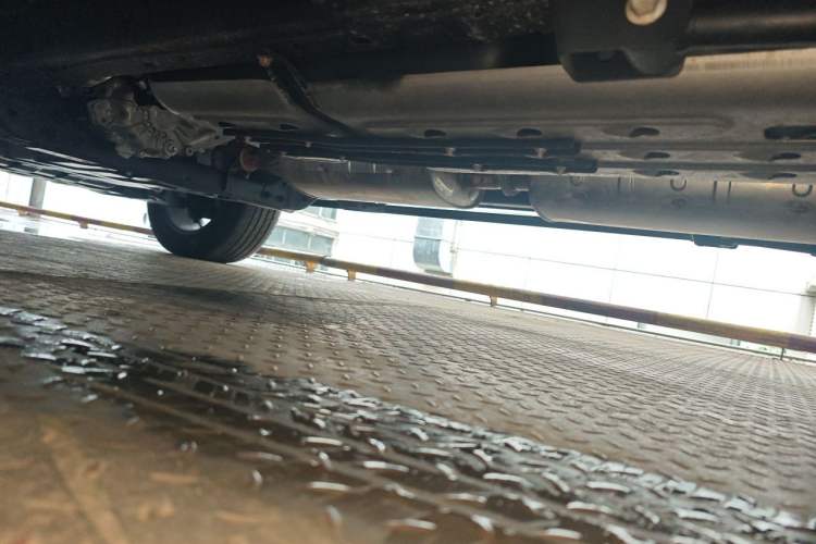 Used Haval H9 2024 2.0T Gasoline All-Wheel-Drive Extreme Edition Chassis Rear Left