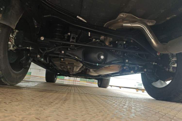 Used Haval H9 2024 2.0T Gasoline All-Wheel-Drive Extreme Edition Chassis Rear