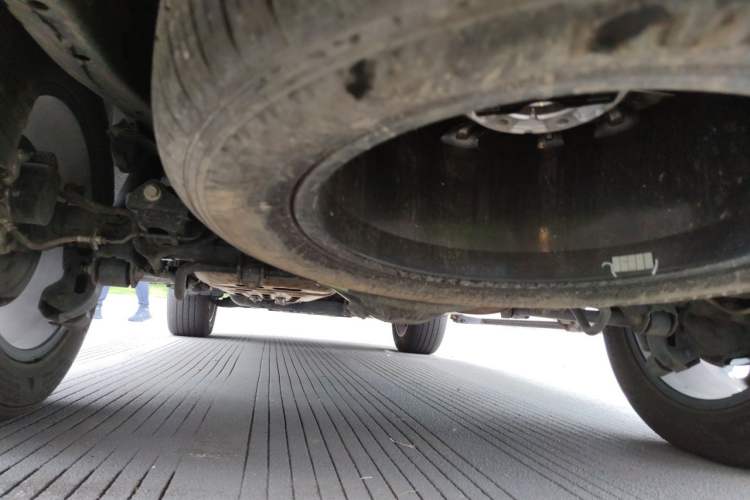 Used Haval H9 2024 2.0T Gasoline All-Wheel-Drive Extreme Edition Chassis Rear