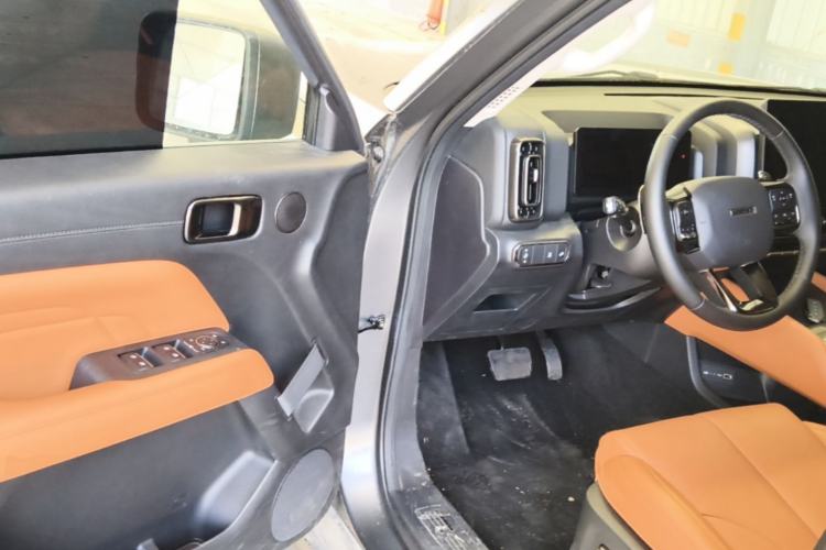 Used Haval H9 2024 2.0T Gasoline All-Wheel-Drive Extreme Edition Driver Seat