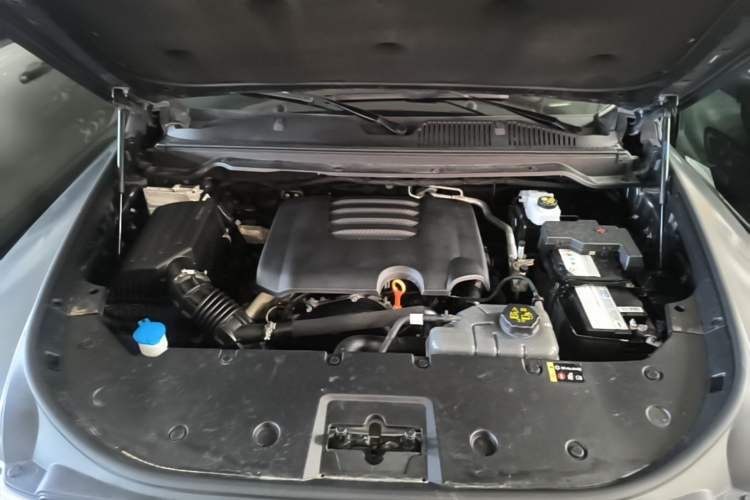 Used Haval H9 2024 2.0T Gasoline All-Wheel-Drive Extreme Edition Engine Bay
