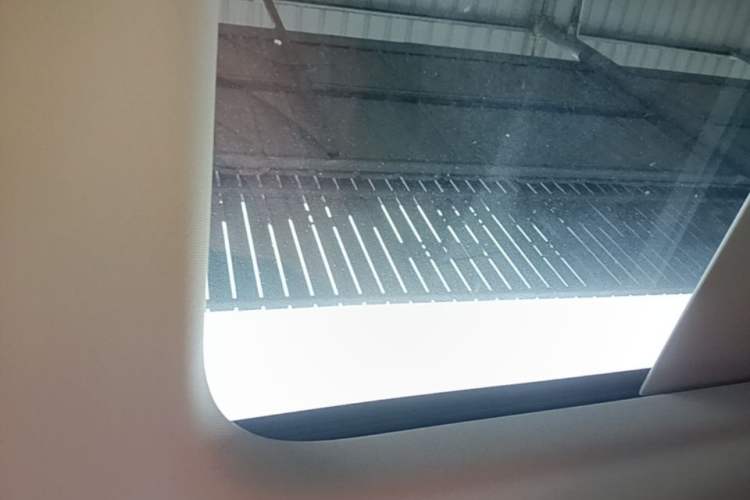 Used Haval H9 2024 2.0T Gasoline All-Wheel-Drive Extreme Edition Headliner