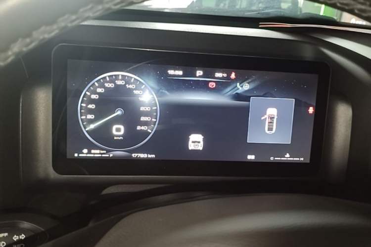 Used Haval H9 2024 2.0T Gasoline All-Wheel-Drive Extreme Edition Instrument Cluster