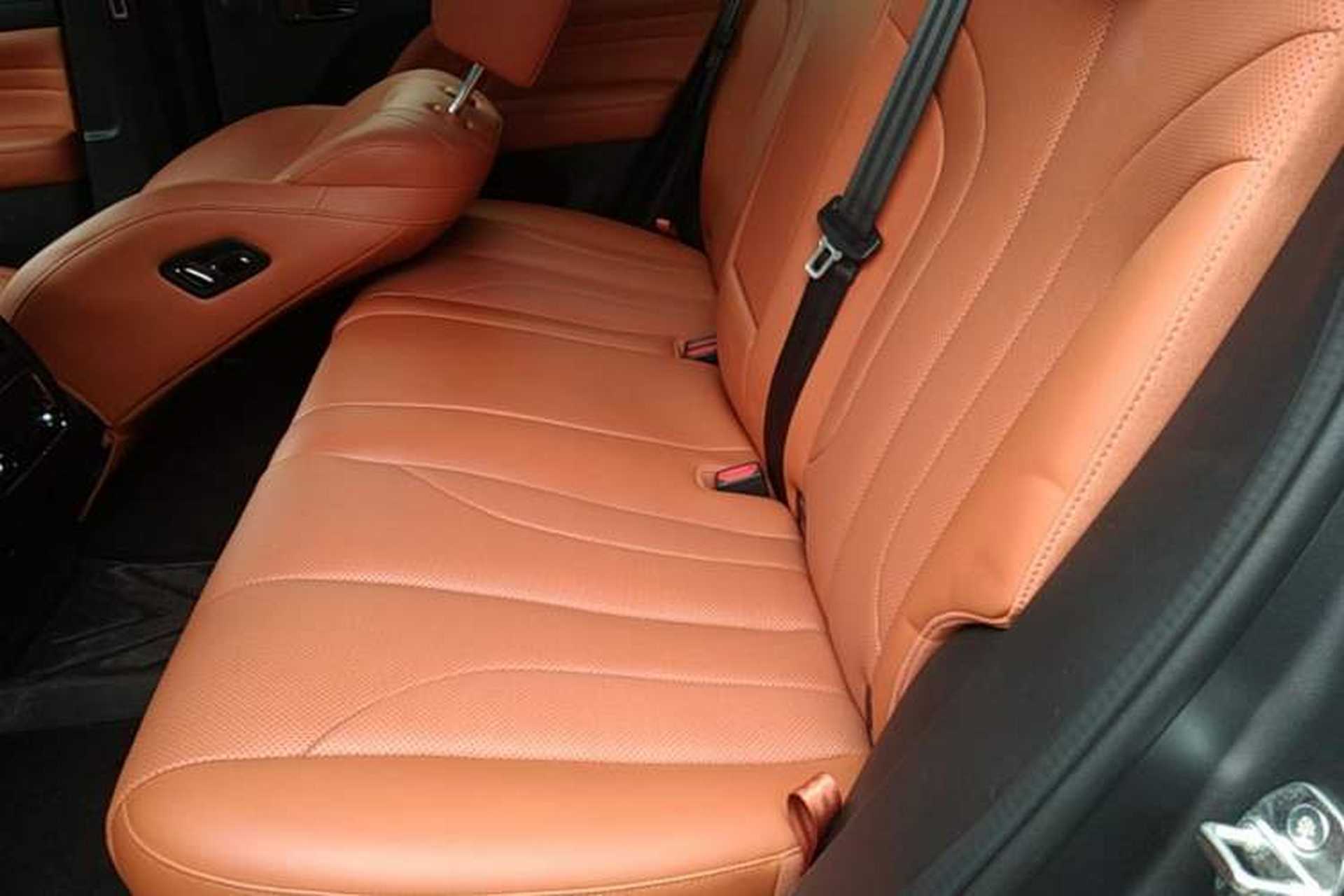 Used Haval H9 2024 2.0T Gasoline All-Wheel-Drive Extreme Edition Left Rear Seat