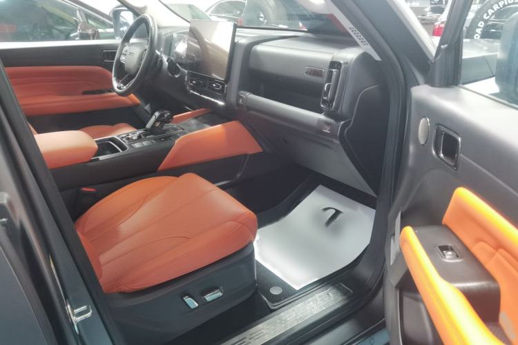 Used Haval H9 2024 2.0T Gasoline All-Wheel-Drive Extreme Edition Right Front Seat