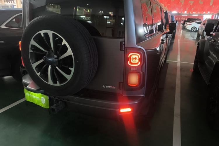 Used Haval H9 2024 2.0T Gasoline All-Wheel-Drive Extreme Edition Right Rear Taillight