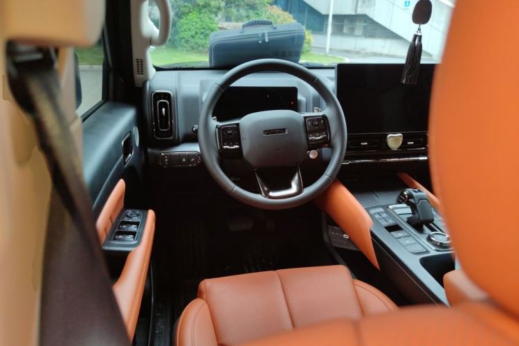 Used Haval H9 2024 2.0T Gasoline All-Wheel-Drive Extreme Edition Steering Wheel